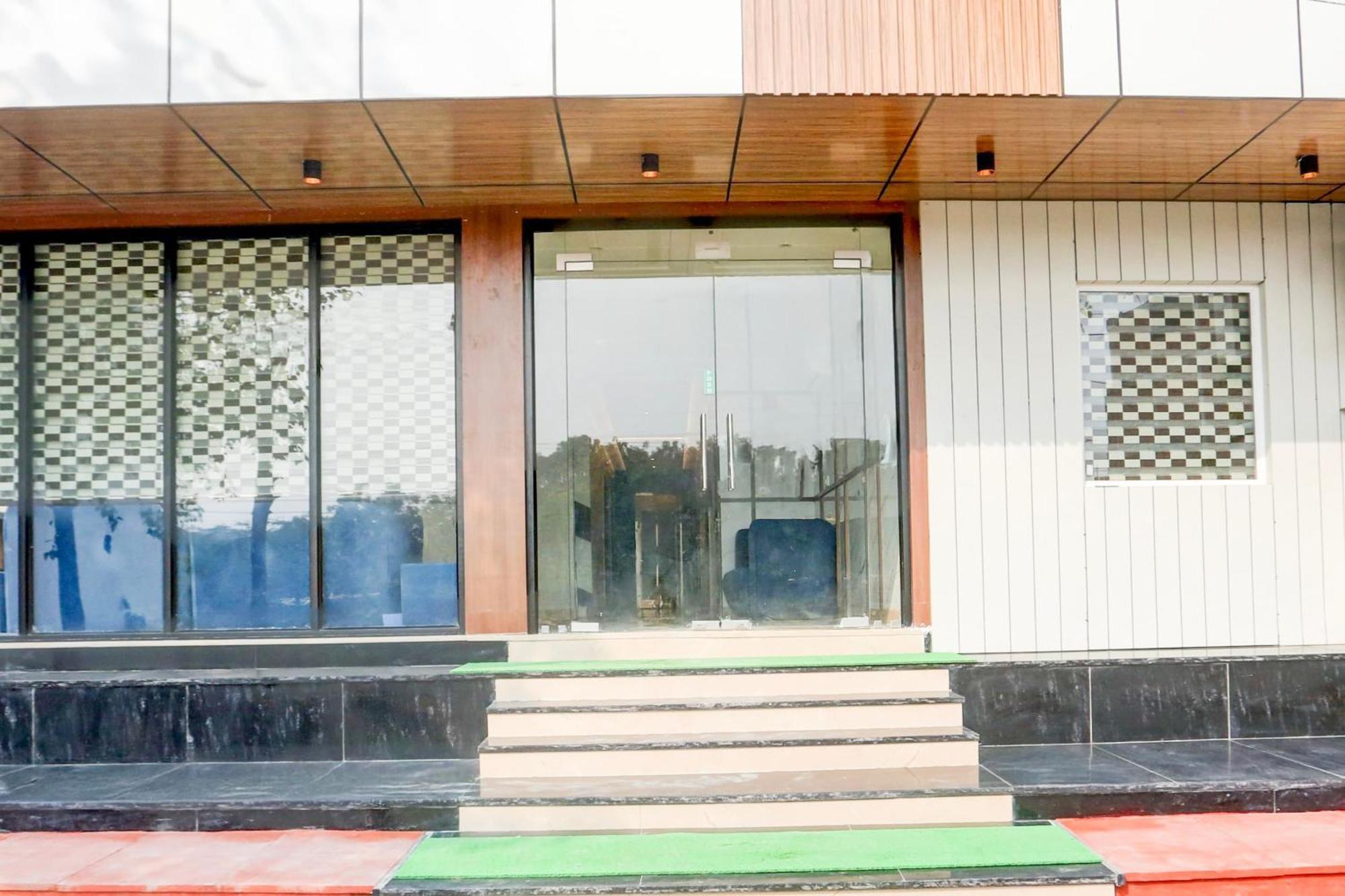 Super Townhouse Taj Nagri Phase 2 Formerly Grand Rivera Tajganj Luaran gambar