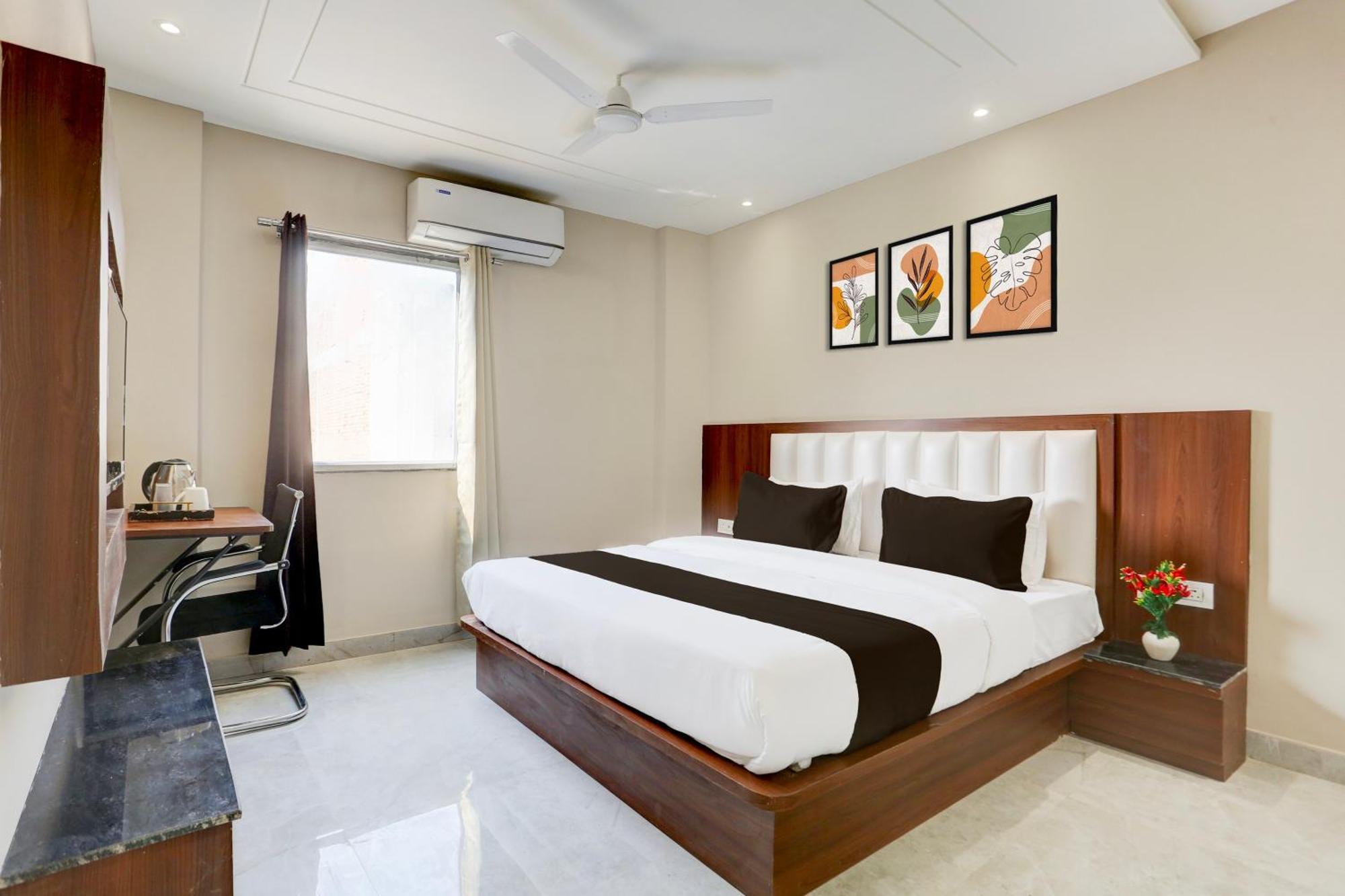 Super Townhouse Taj Nagri Phase 2 Formerly Grand Rivera Tajganj Luaran gambar